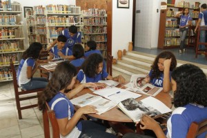Biblioteca Pública Municipal Avertano Rocha