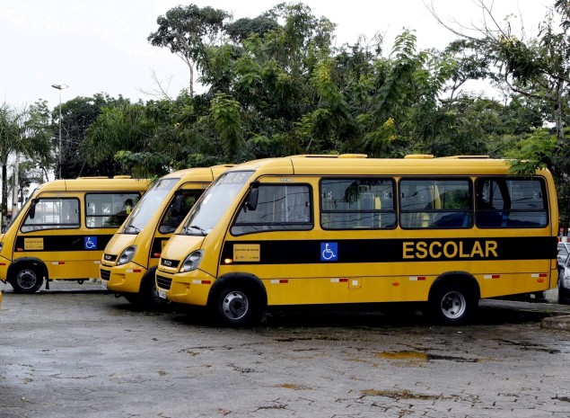 Prefeitura de Belém organiza e fiscaliza o transporte escolar na capital.